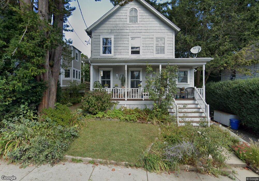 7 Lincoln St unit 1, Westport, CT 06880 - photo 1