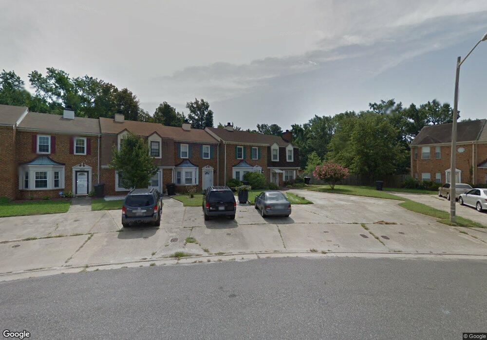 5653 Rivermill Cir, Portsmouth, VA 23703 - photo 1