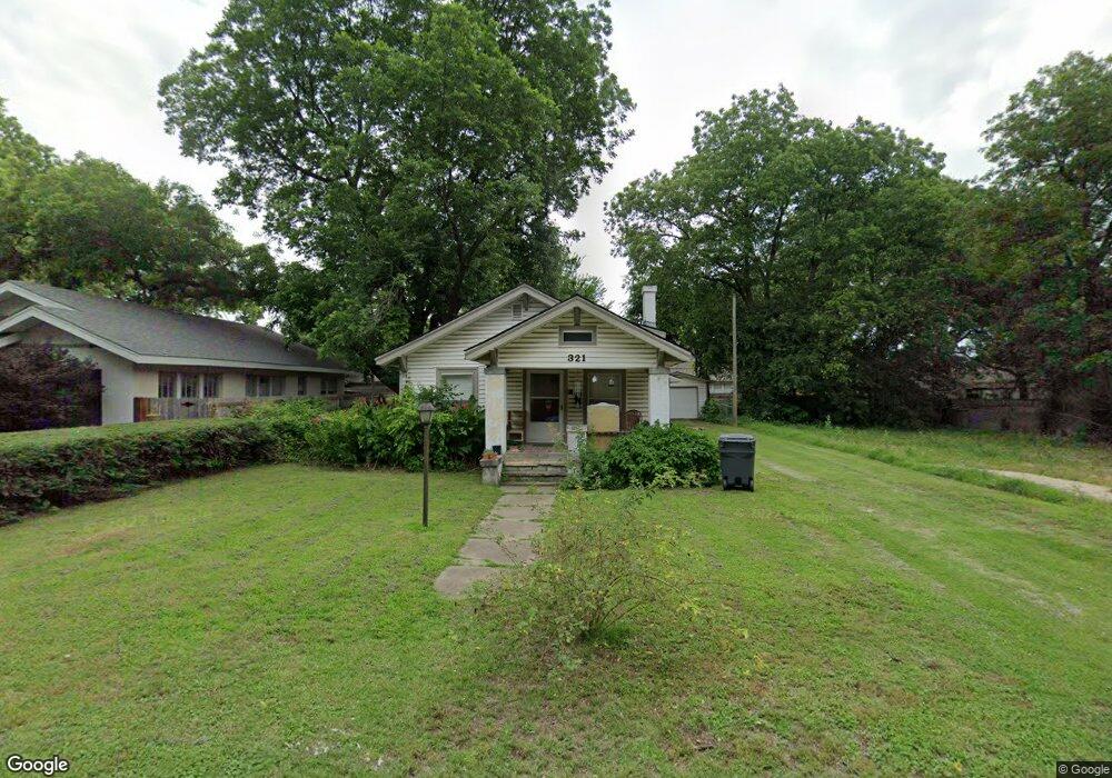 321 H St SW, Ardmore, OK 73401 - photo 1