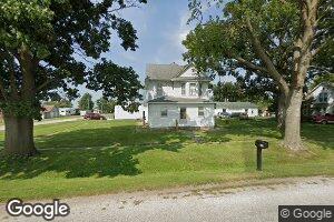 202 Maple St, Ferris, IL 62336