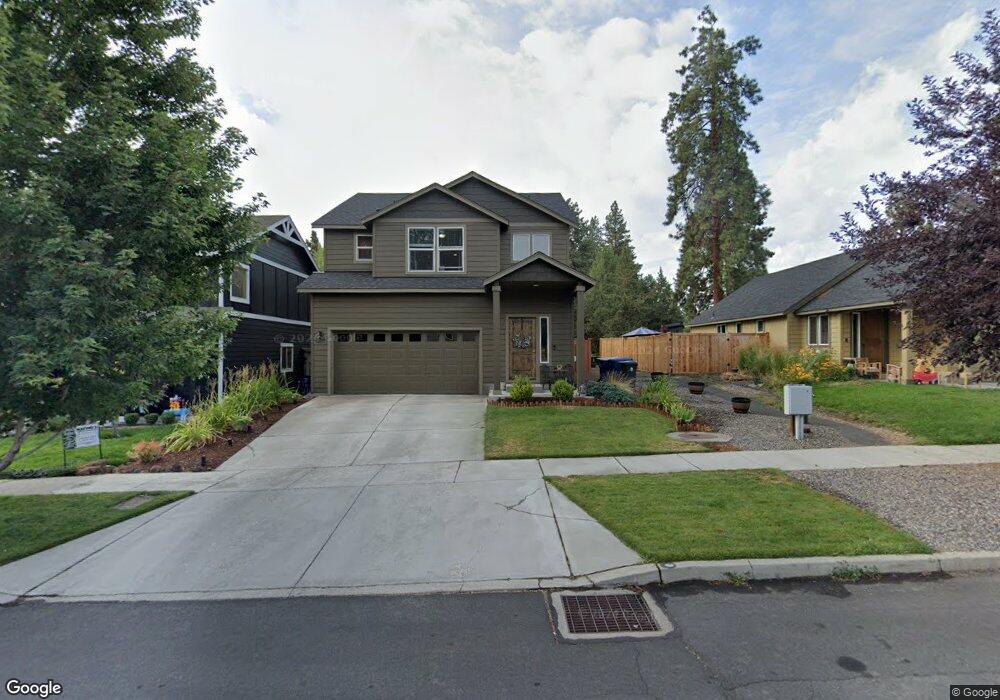 20297 Knightsbridge Place unit 23, Bend, OR 97702 - photo 1