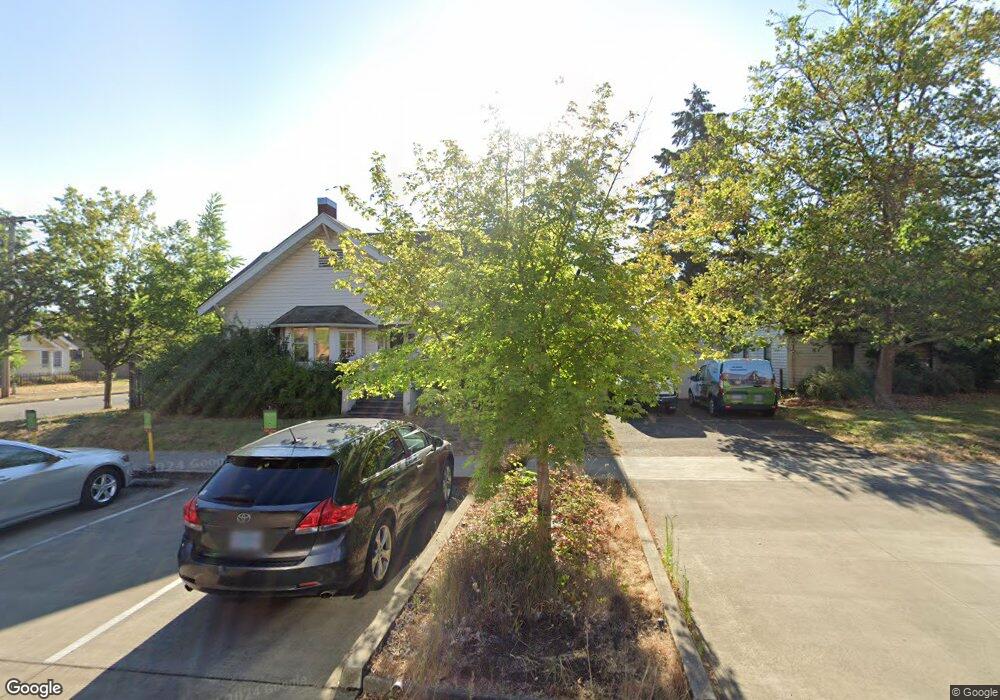 1511 Moss St, Eugene, OR 97403 - photo 1