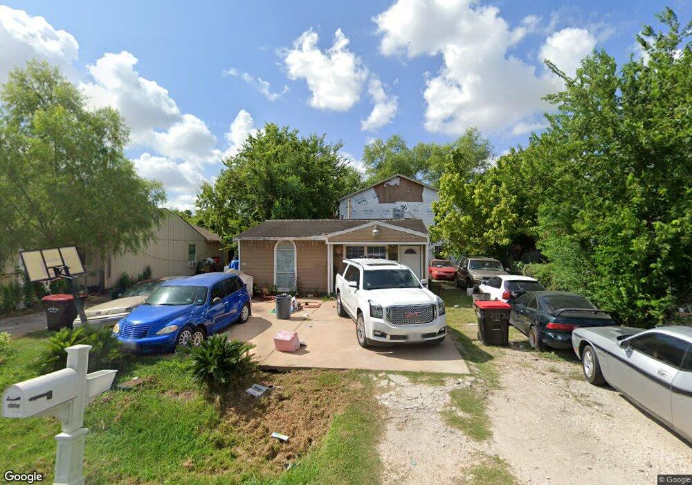 13714 Corpus Christi St, Houston, TX 77015 - photo 1