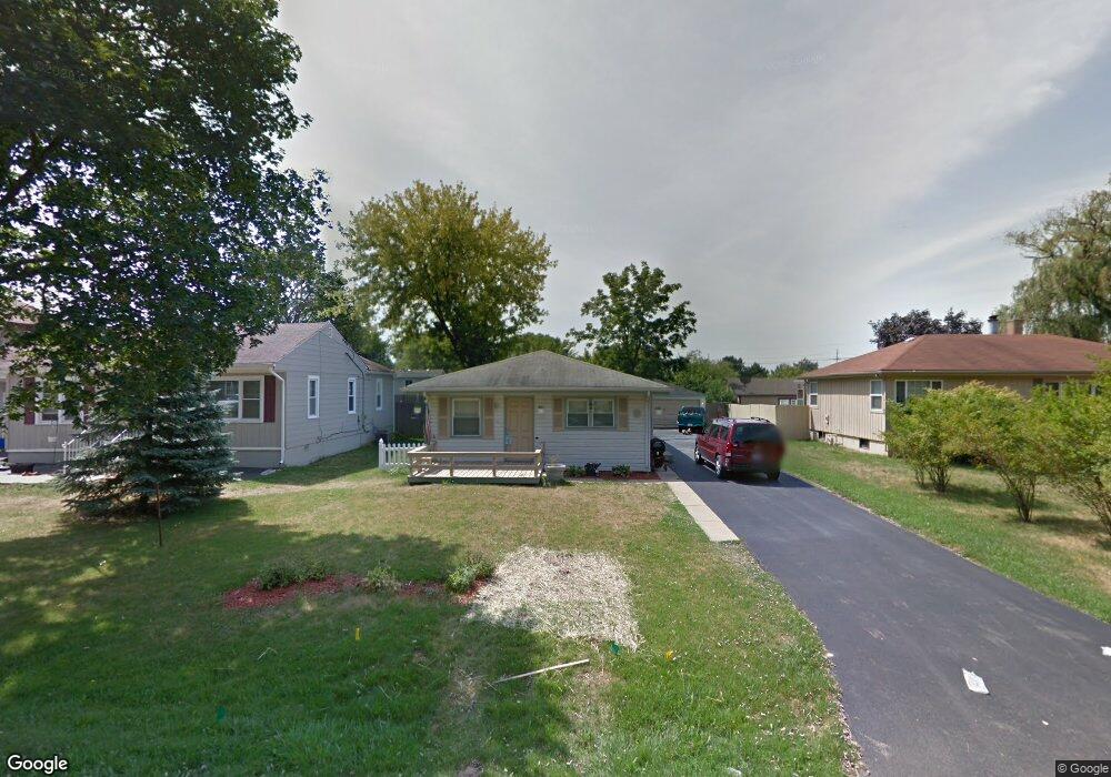 10 Pheasant Trail, Lake In the Hills, IL 60156 - photo 1