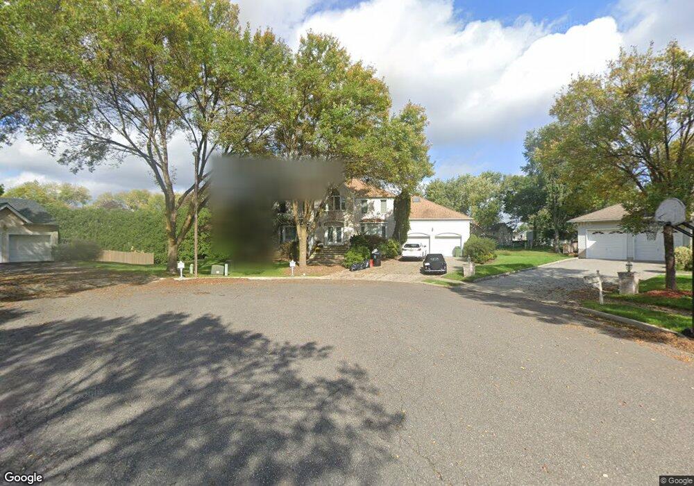 231 Curley Ct, Paramus, NJ 07652 - photo 1