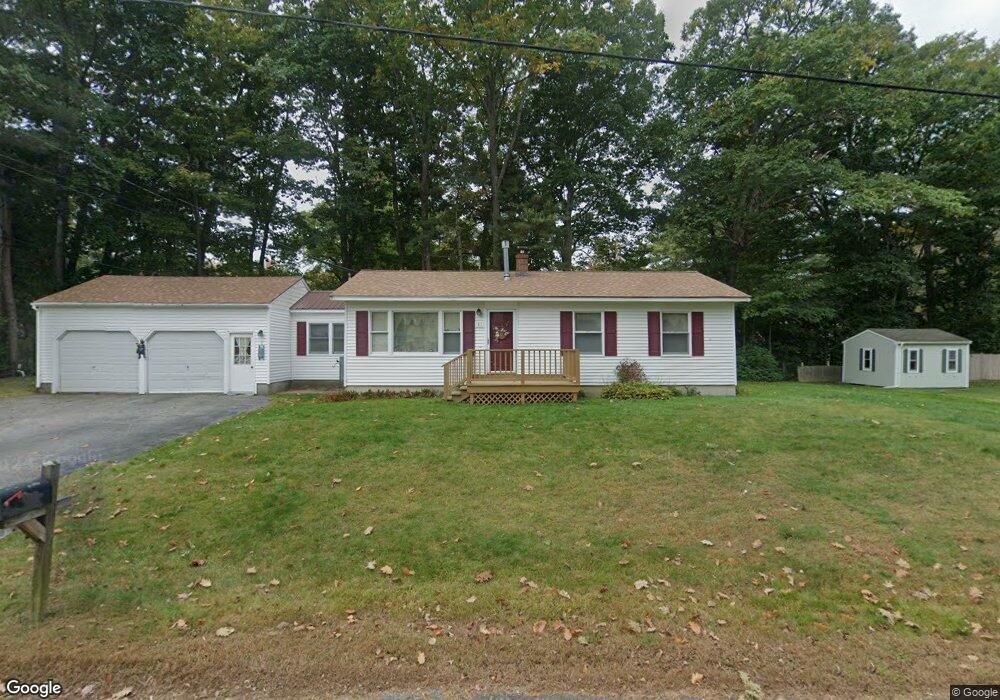 81 Bates St, Yarmouth, ME 04096 - photo 1