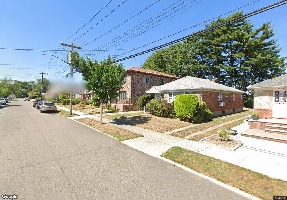 26235 60th Ave, Little Neck, NY 11362 - photo 1