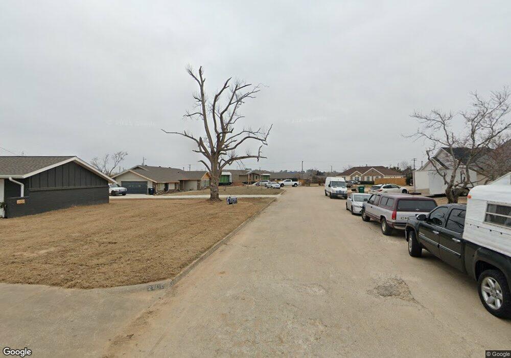 1105 Kathy Ln, Rogers, AR 72756 - photo 1