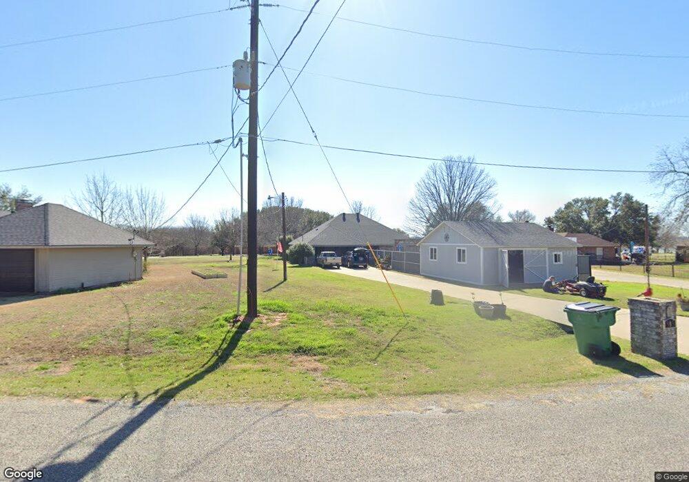 503 Buena Vista Ct, Granbury, TX 76049 - photo 1