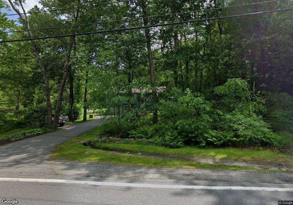 279 Hampstead Rd, Derry, NH 03038 - photo 1