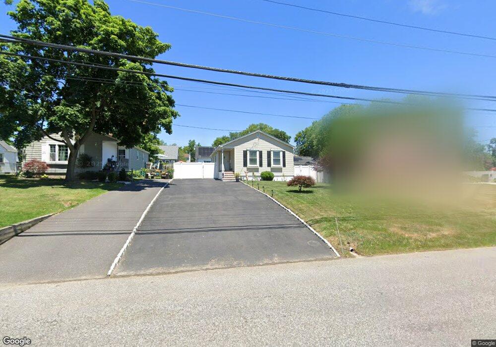 412 Amboy Rd, Keyport, NJ 07735 - photo 1