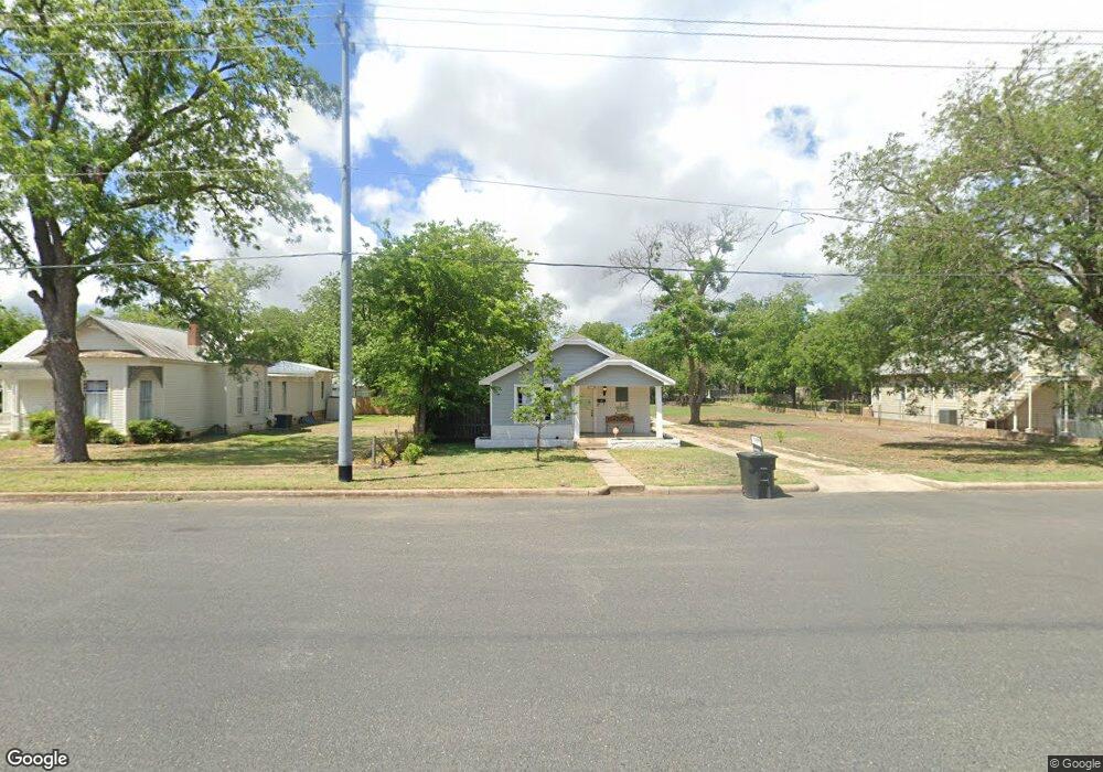 503 W San Antonio St, Fredericksburg, TX 78624 - photo 1