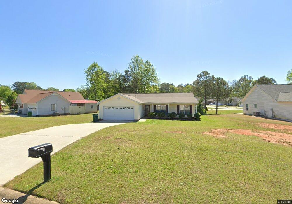 205 Yellowstone Dr, Carrollton, GA 30117 - photo 1