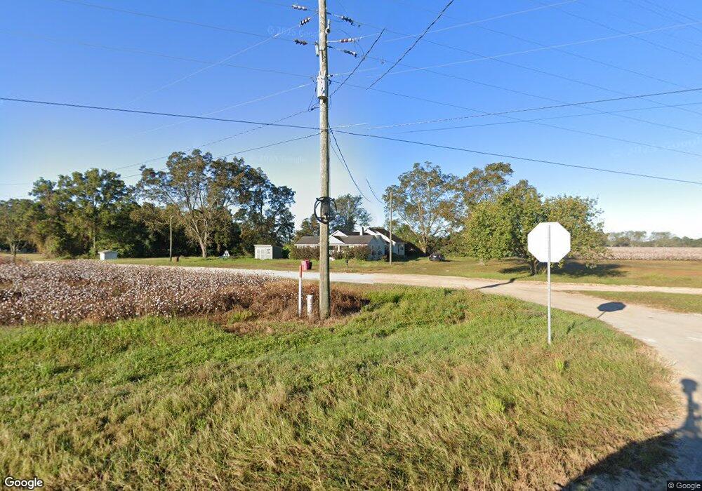 470 Arnold Rd, Surrency, GA 31563 - photo 1