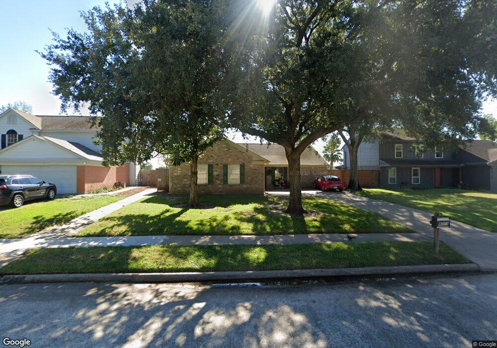 8014 Pine Falls Dr, Houston, TX 77095 - photo 1