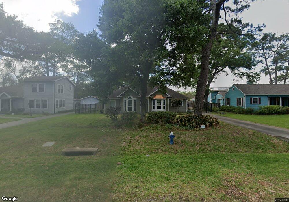 3123 Lawrence St, Houston, TX 77018 - photo 1