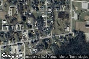 947 Fairmont St, Bridgeport, IL 62417