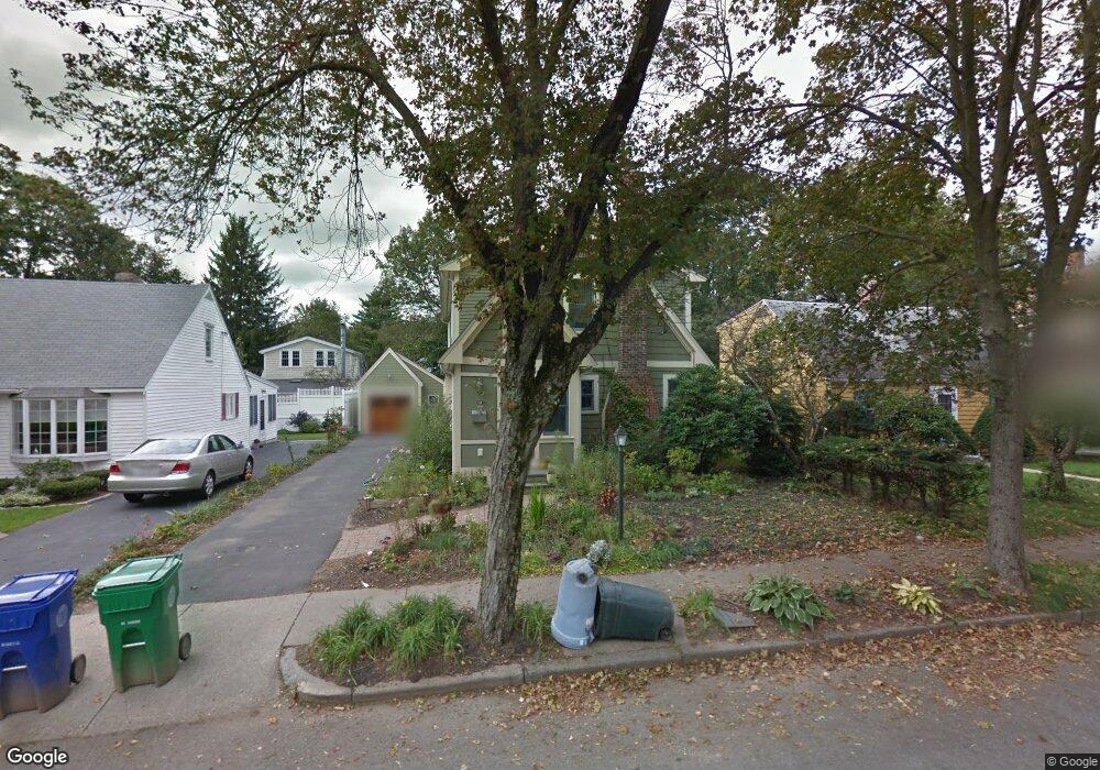 60 Carl St, Newton Highlands, MA 02461 - photo 1