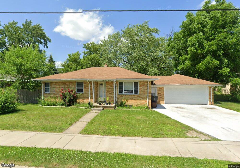 1226 W Atherton Rd, Flint, MI 48507 - photo 1