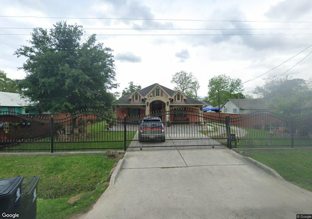 1734 Heaney Dr, Houston, TX 77093 - photo 1