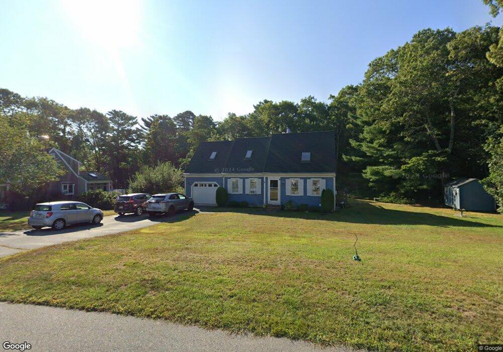 21 Tobisset St, Mashpee, MA 02649 - photo 1