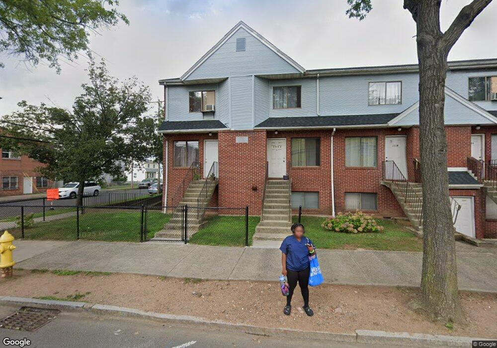 395 Grand Ave unit B, New Haven, CT 06513 - photo 1