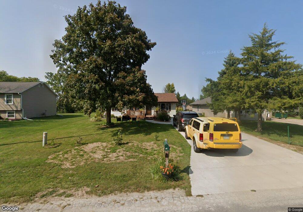 314 Hilltop Rd, Columbus Junction, IA 52738 - photo 1