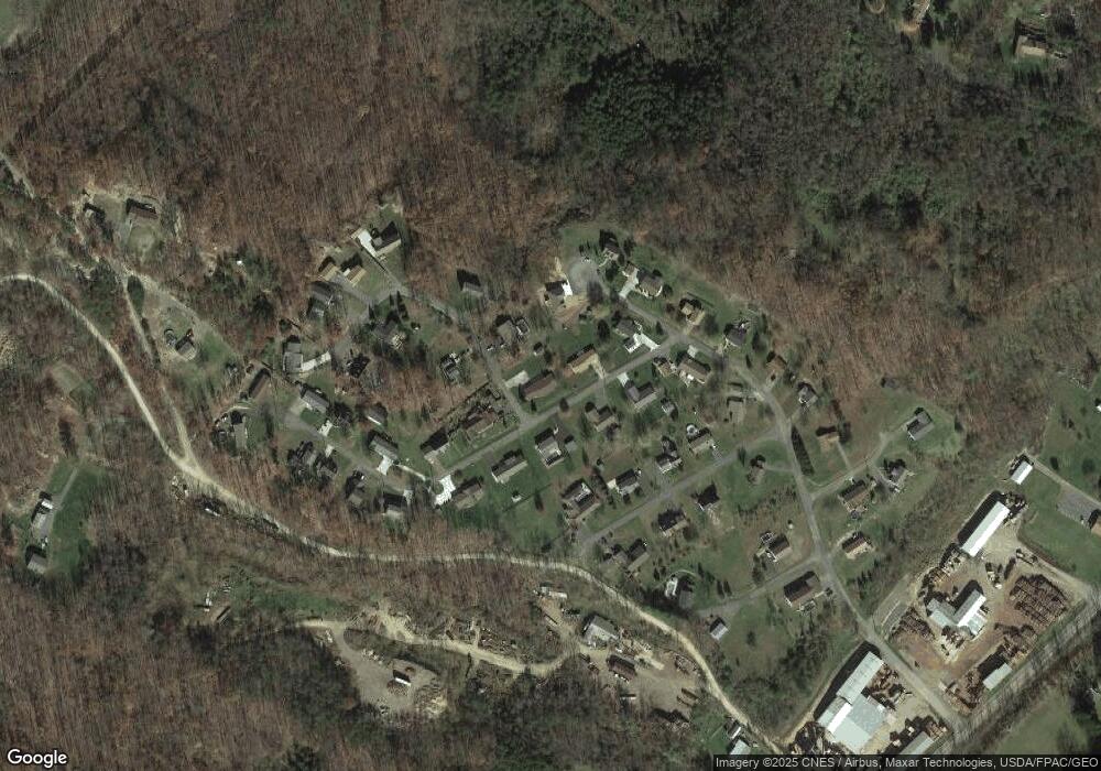 72 Maple Ct, New Creek, WV 26743 - photo 1