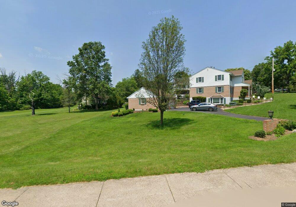 275 E Walnut St, Sellersville, PA 18960 - photo 1