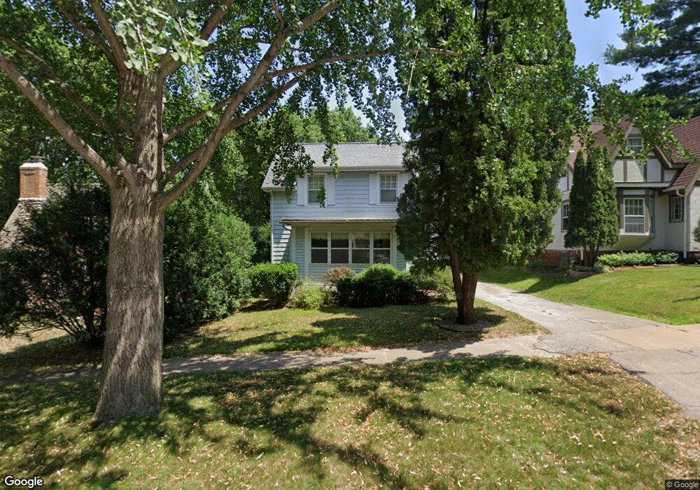 510 23rd St SE, Cedar Rapids, IA 52403 - photo 1