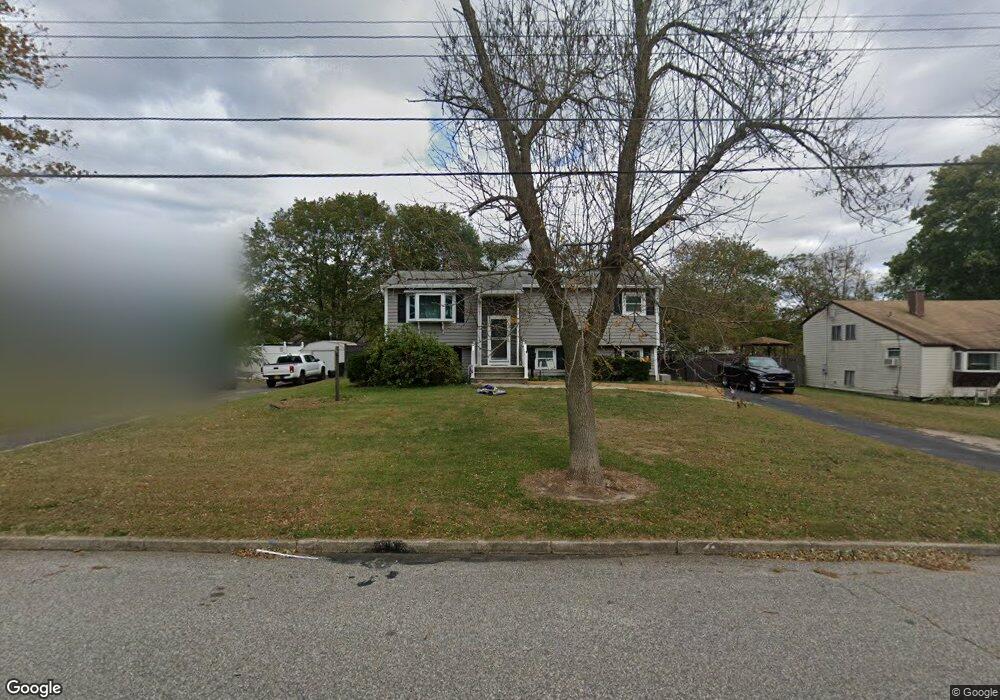 3111 New London Ave, Medford, NY 11763 - photo 1