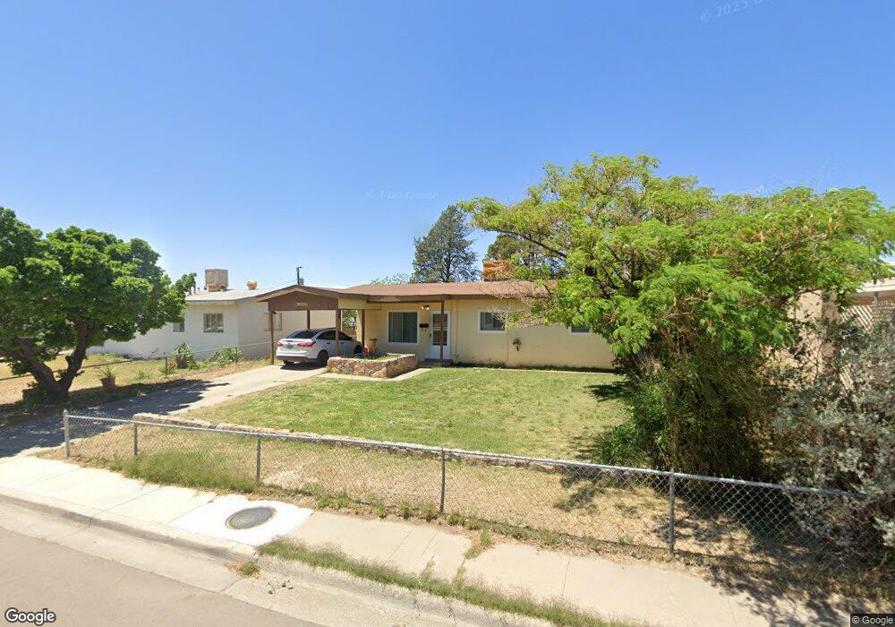 1005 Hendrix Ave, Alamogordo, NM 88310 - photo 1