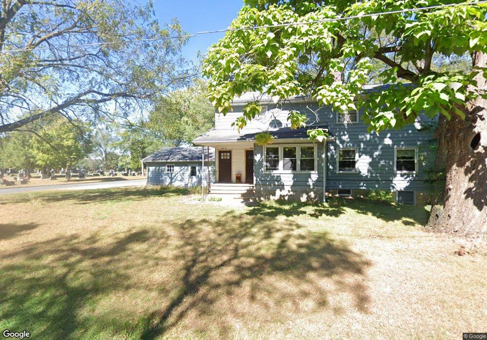 1305 2nd Ave NE, Menomonie, WI 54751 - photo 1