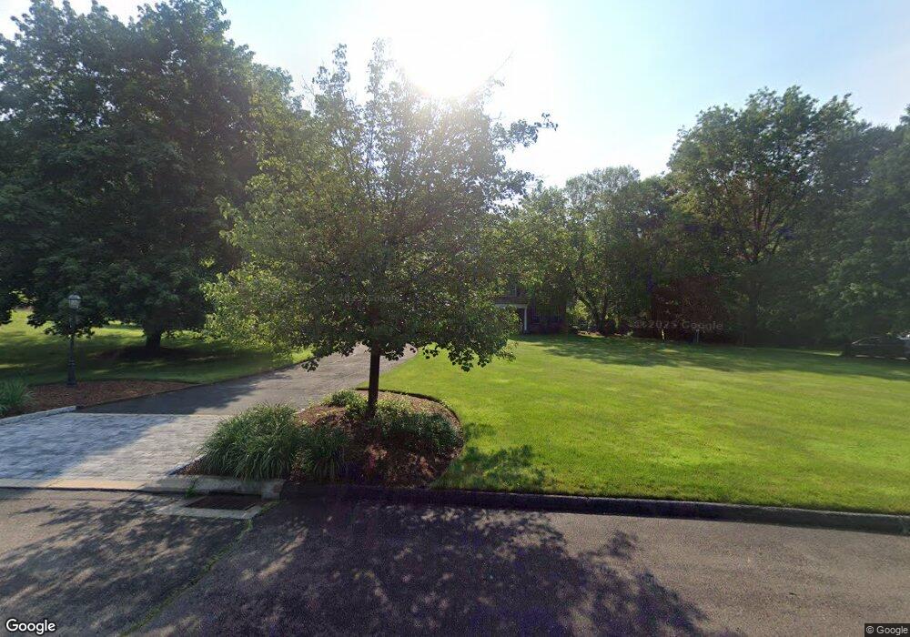 23 Hedgefield Ct, Orange, CT 06477 - photo 1