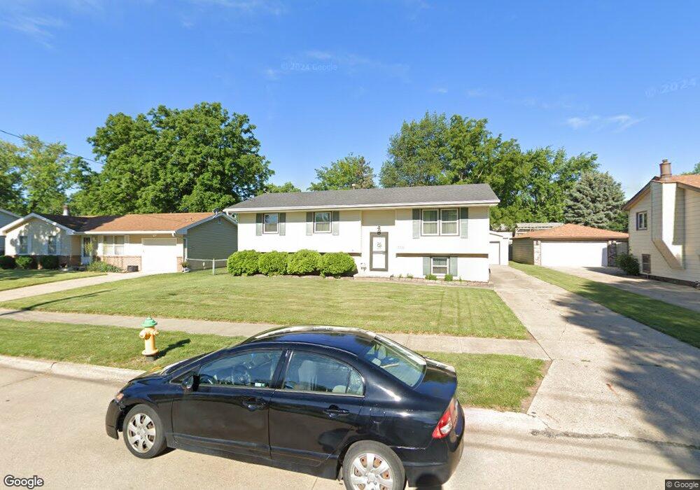 3726 SE 11th St, Des Moines, IA 50315 - photo 1