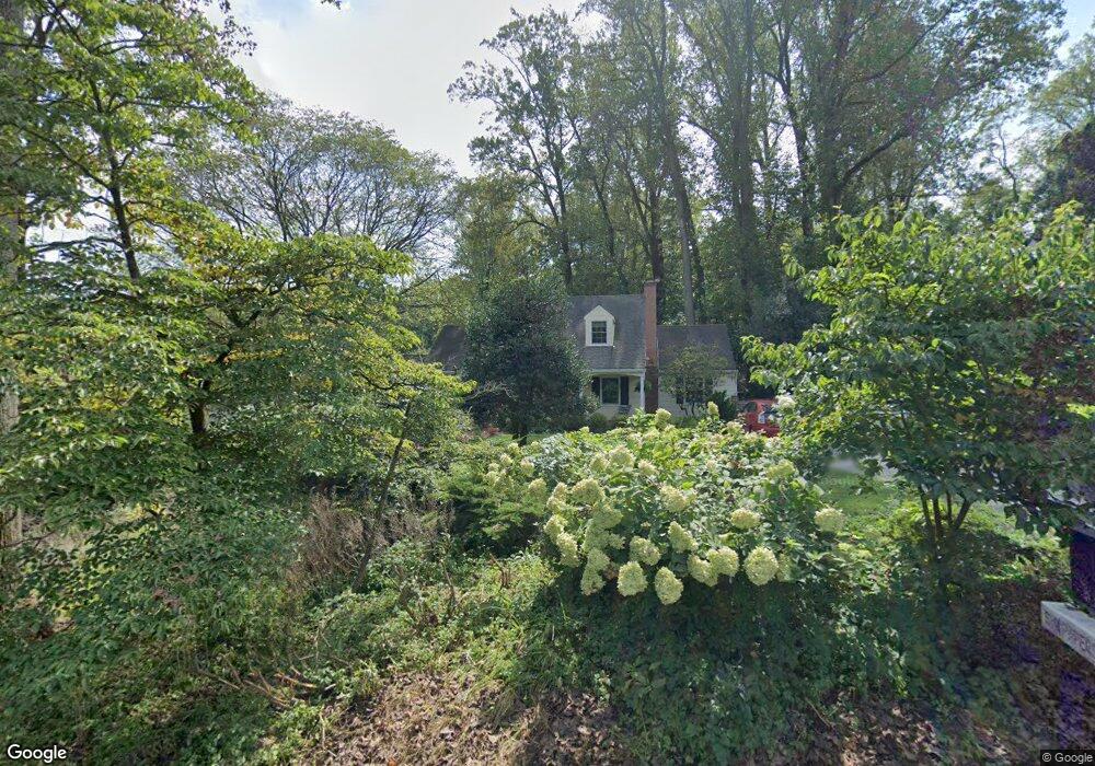 1802 Circle Rd, Towson, MD 21204 - photo 1