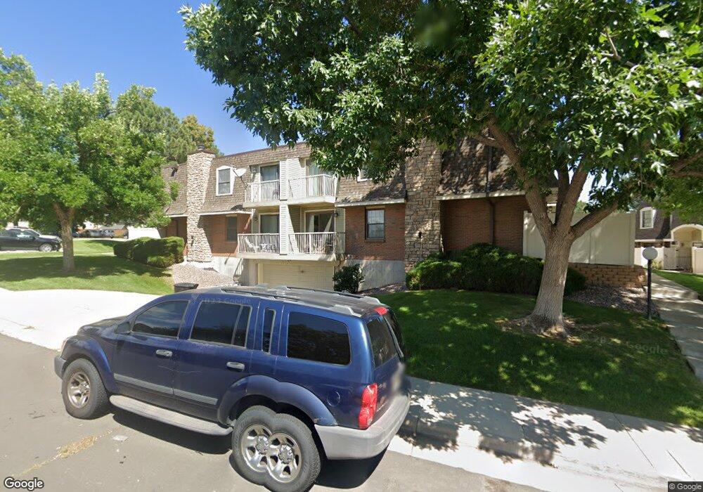 15401 E Wyoming Dr unit B, Aurora, CO 80017 - photo 1