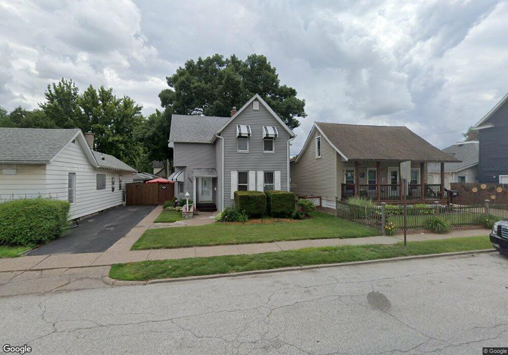 1721 W 7th St, Davenport, IA 52802 - photo 1