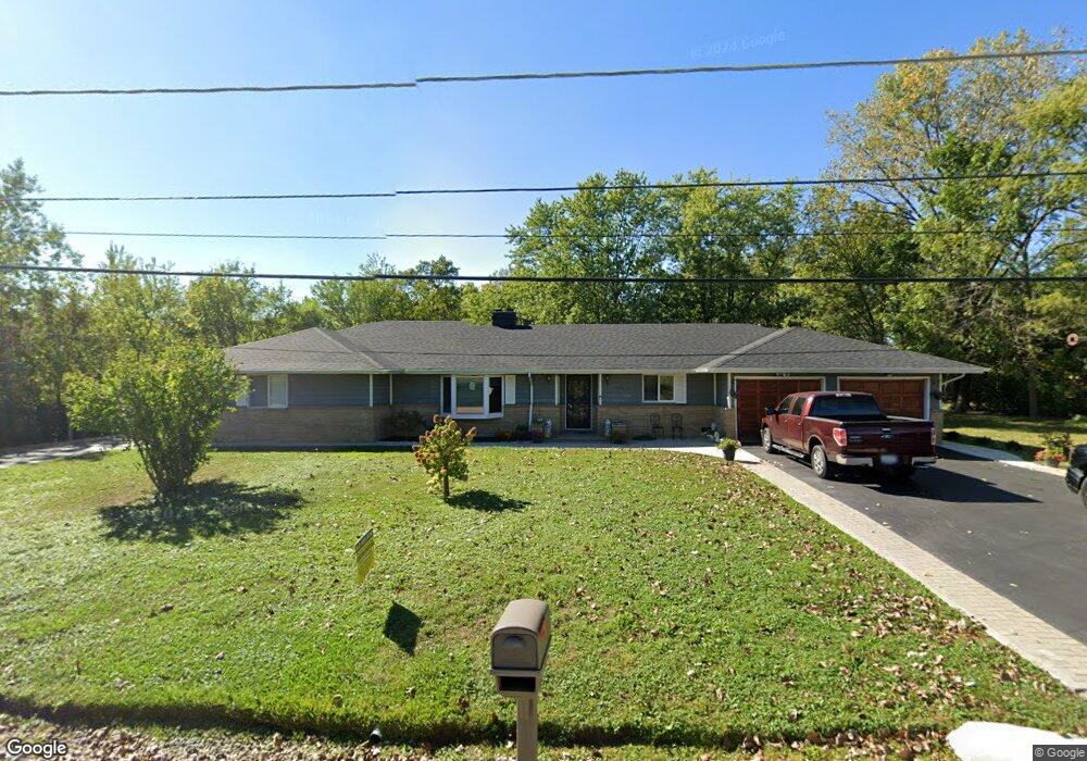 36670 N Adelphi Ave, Waukegan, IL 60087 - photo 1