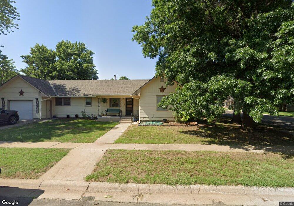 308 W Colwich Ave, Colwich, KS 67030 - photo 1