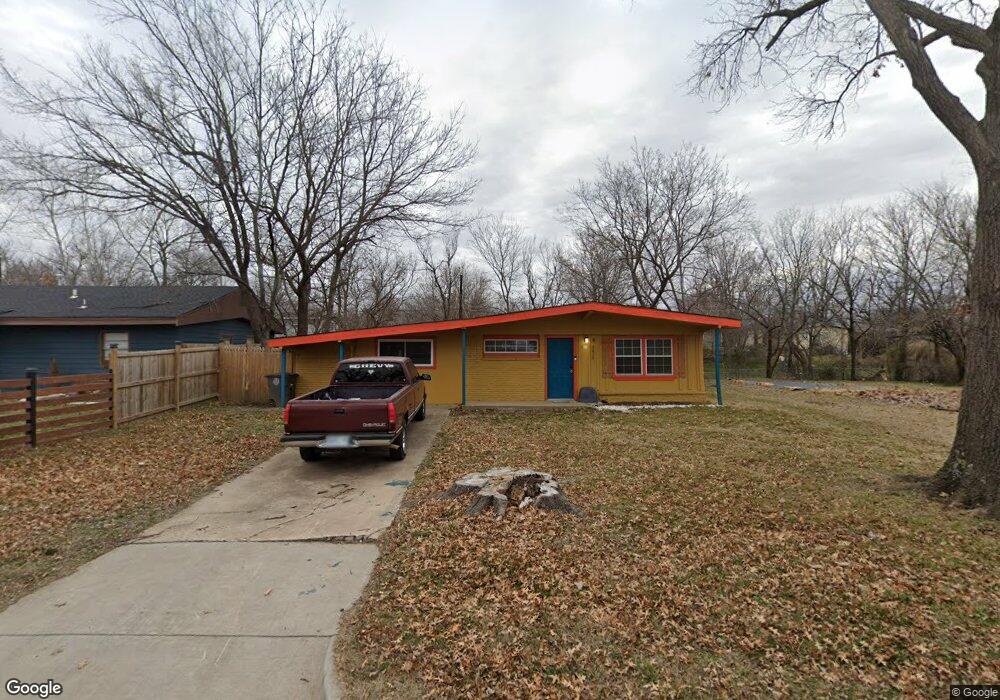 5429 N Frankfort East Ave, Tulsa, OK 74126 - photo 1