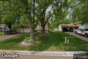 1041 Mercury Dr W, Saint Paul, MN 55126