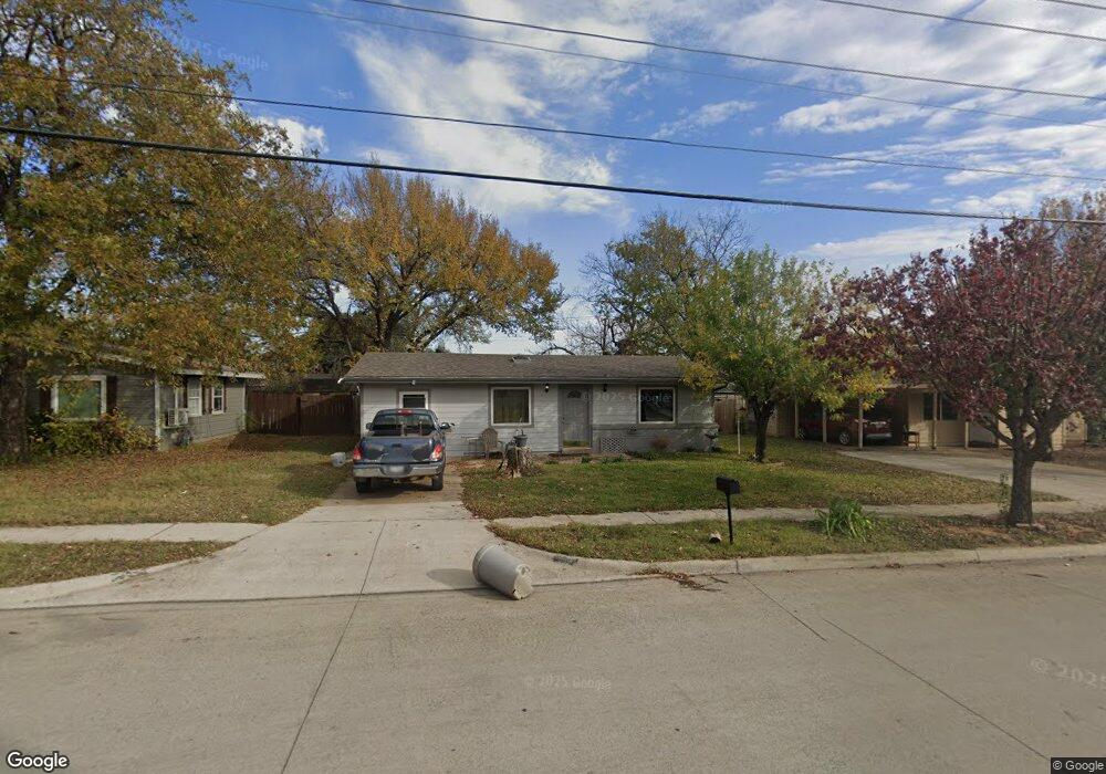 304 Bellaire Dr, Hurst, TX 76053 - photo 1