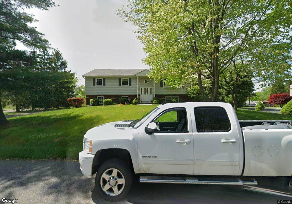 34 Trenton Rd, Fishkill, NY 12524 - photo 1