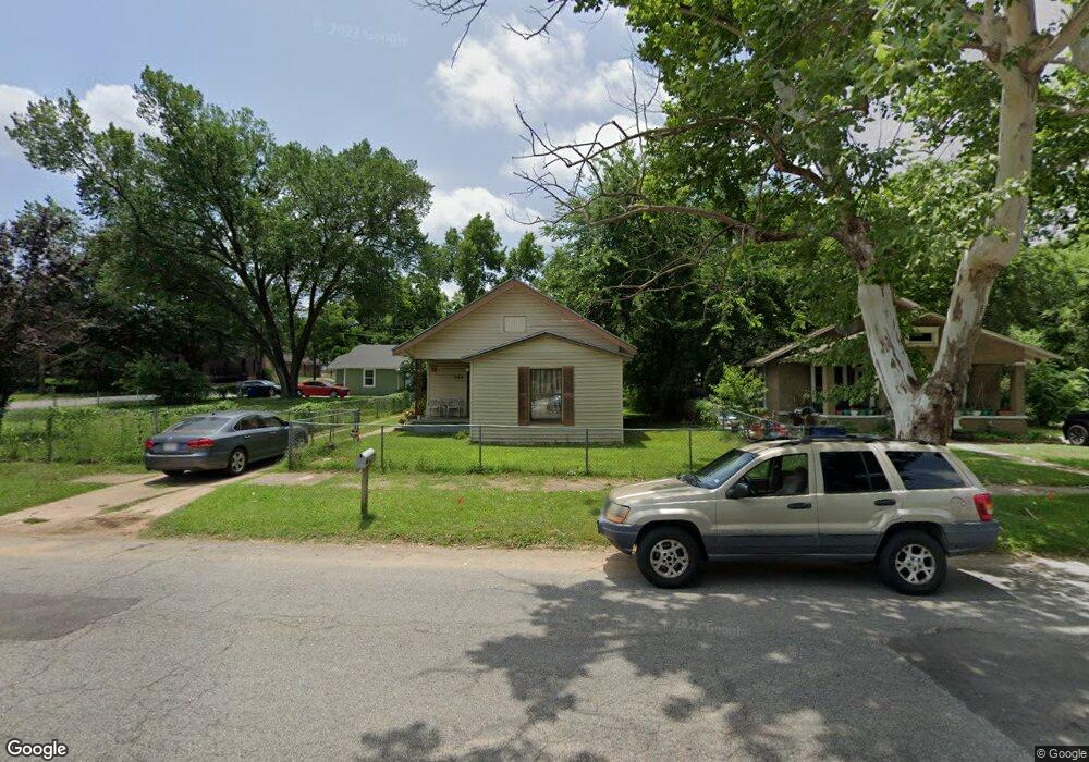 304 W Hull St, Denison, TX 75020 - photo 1