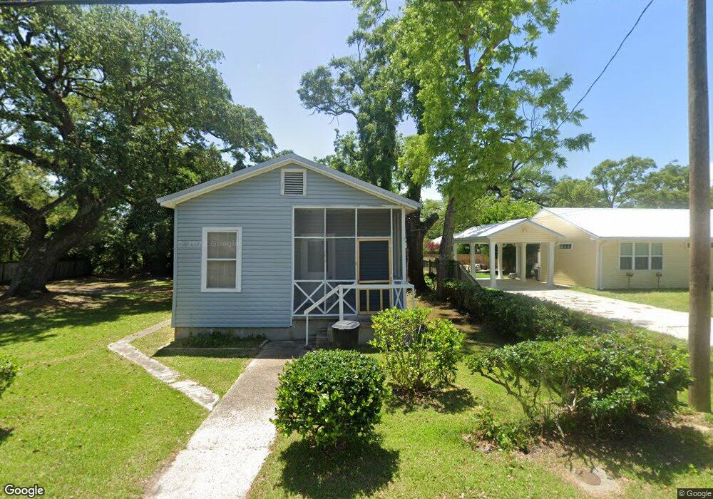 232 Sycamore St, Bay Saint Louis, MS 39520 - photo 1