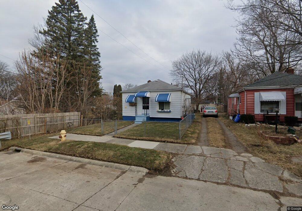 1322 Ingleside Ave, Flint, MI 48507 - photo 1