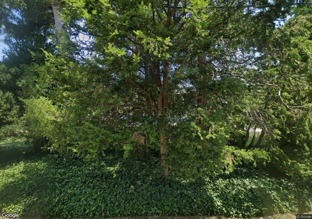 22 Cedar Ln, Port Washington, NY 11050 - photo 1