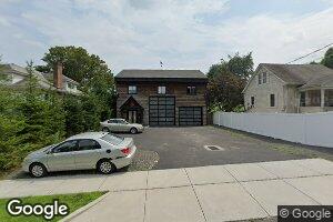 8 Deerfield Ave, Danbury, CT 06810