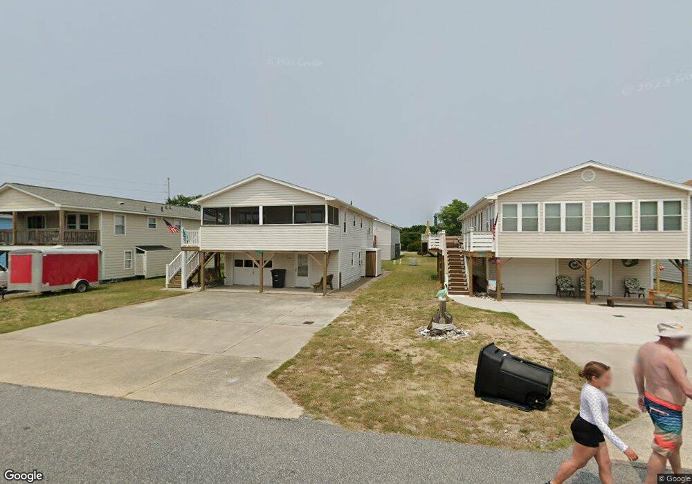 110 Ferris Ave, Kill Devil Hills, NC 27948 - photo 1